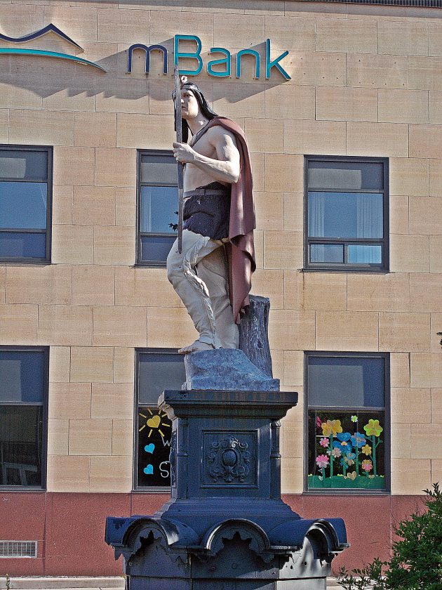 Old Ish stands guard | News, Sports, Jobs - The Mining Journal - Vimarsana News